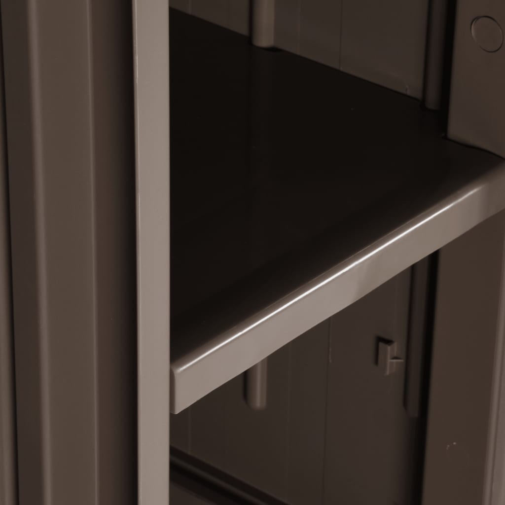 Opbevaringsskab til haven 65x45x172 cm pp trælook - brun, 1, 1 kosteholder og 4 hylder, x - number 6.