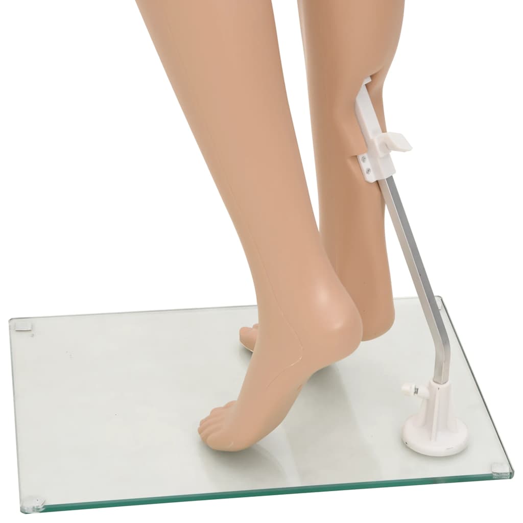 Manekenka a - number 6.