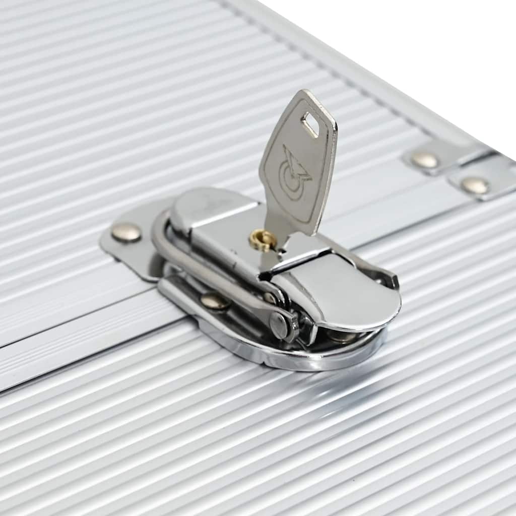 Koffer 47 x 39 x 27 cm silberfarben aluminium - number 7.